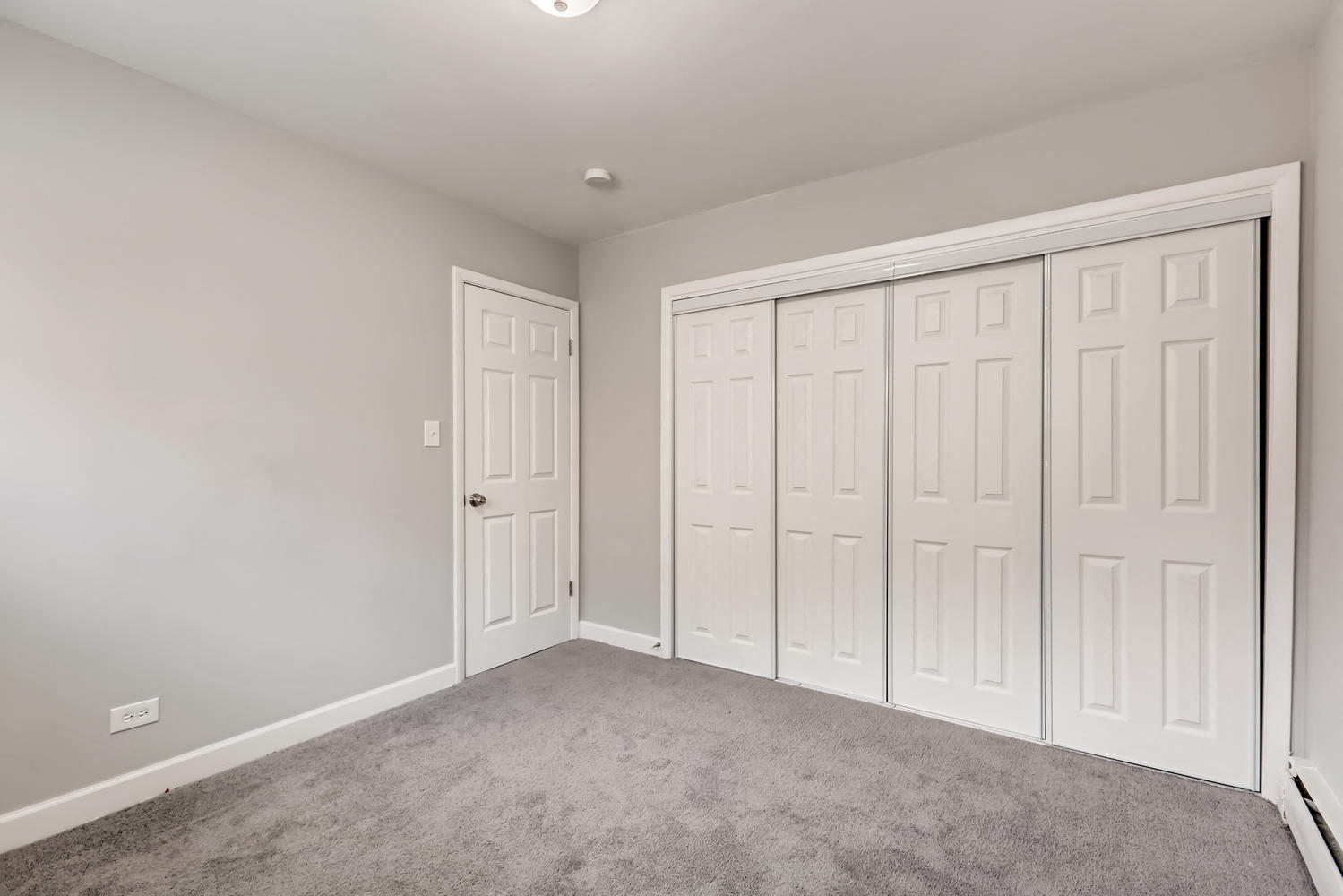 Hawthorne Apartments